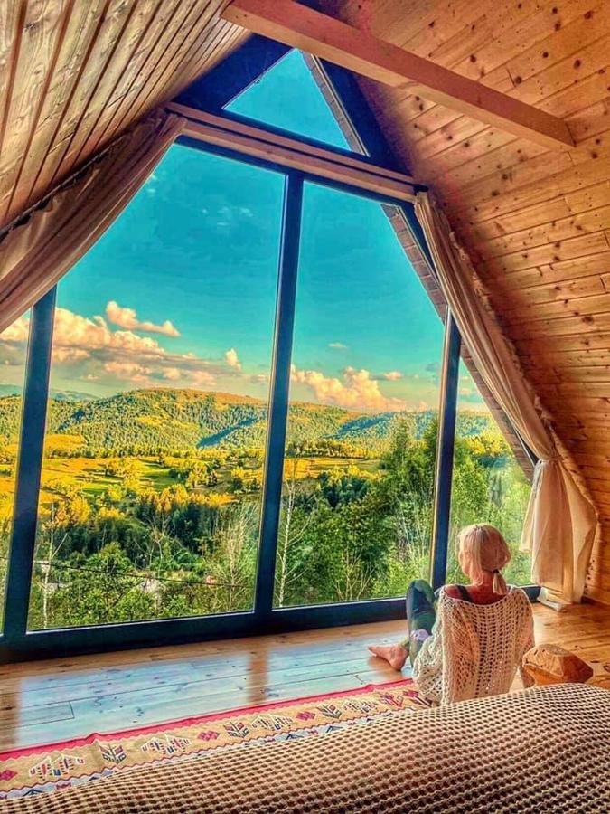Вилла La Noi La Munte Matisesti Экстерьер фото